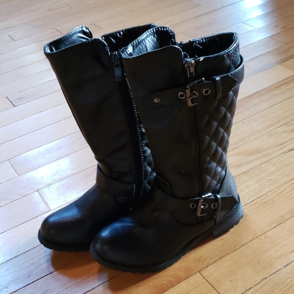Winter boots